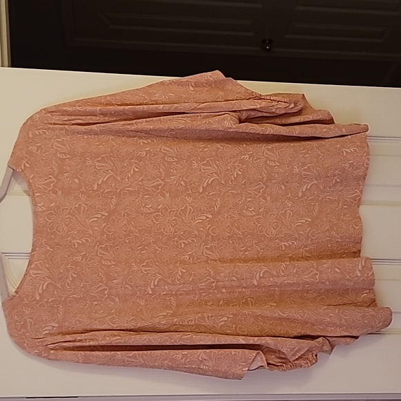 ARIAT Dolman Sleeve top XL NWOT - Picture 4 of 4